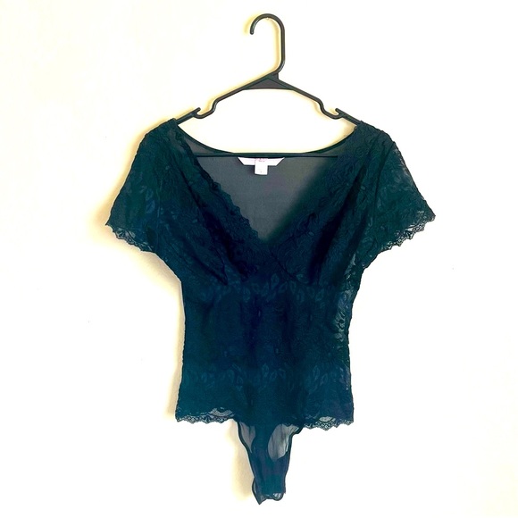 VTG Victoria’s Secret Black Lace Bodysuit - Picture 10 of 11